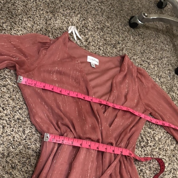 Francesca’s Collection Premier Amour Maxi Dress Size 2 Mauve Pink Gold Striped - Picture 8 of 10